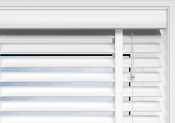 Cotswold Deluxe, Cosmic White Gloss - Venetian Blind - Image 9